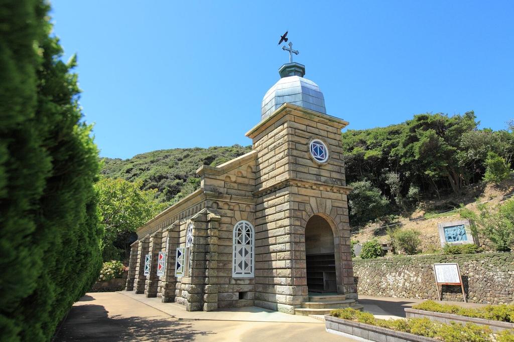 Kashiragashima Church-1