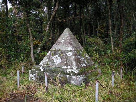 長崎金星観測碑・観測台-1