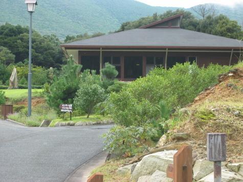 龍良山麓自然公園センター-0