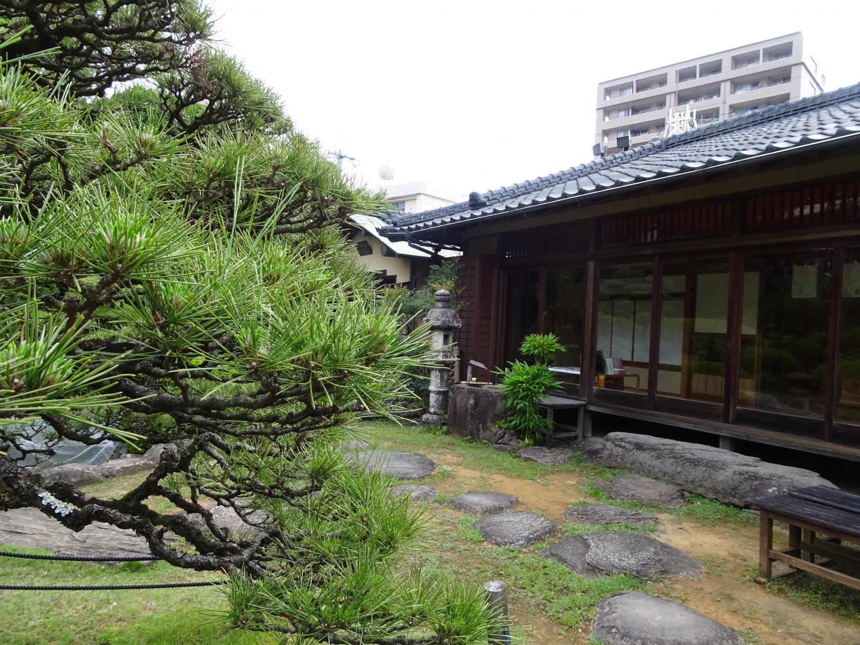 中の茶屋（清水菎展示館）-1